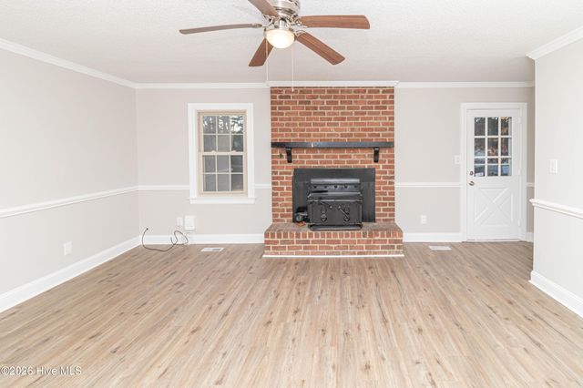203 Avalon Lane, Greenville, NC 27858