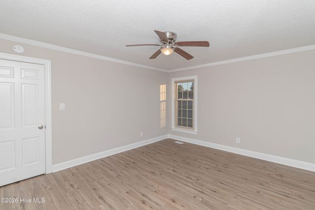 203 Avalon Lane, Greenville, NC 27858