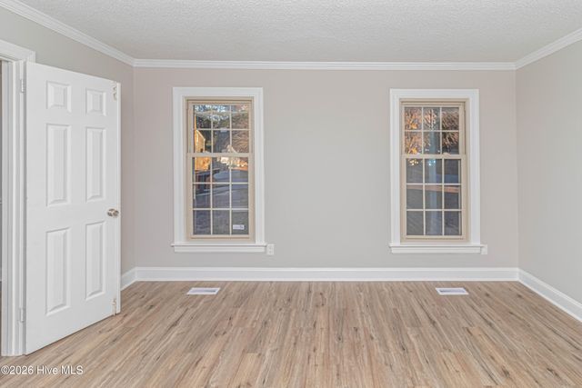203 Avalon Lane, Greenville, NC 27858