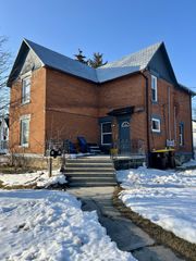 302 W Lincoln Avenue, Ionia City, MI 48846