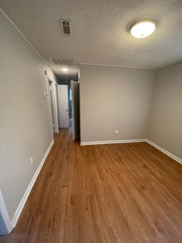 202 Barshay Drive, Summerville, SC 29483