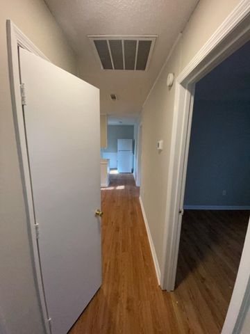 202 Barshay Drive, Summerville, SC 29483