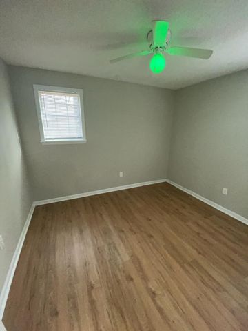 202 Barshay Drive, Summerville, SC 29483