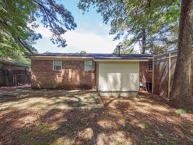 202 Barshay Drive, Summerville, SC 29483