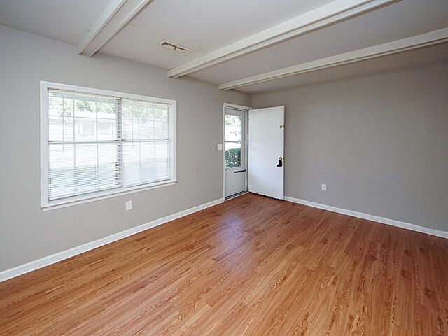 202 Barshay Drive, Summerville, SC 29483