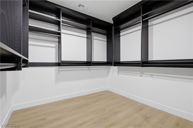 3035 Belcastro Street, Las Vegas, NV 89117