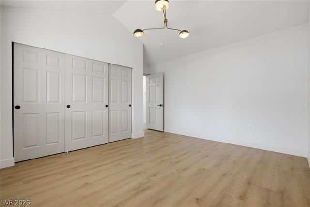 3035 Belcastro Street, Las Vegas, NV 89117