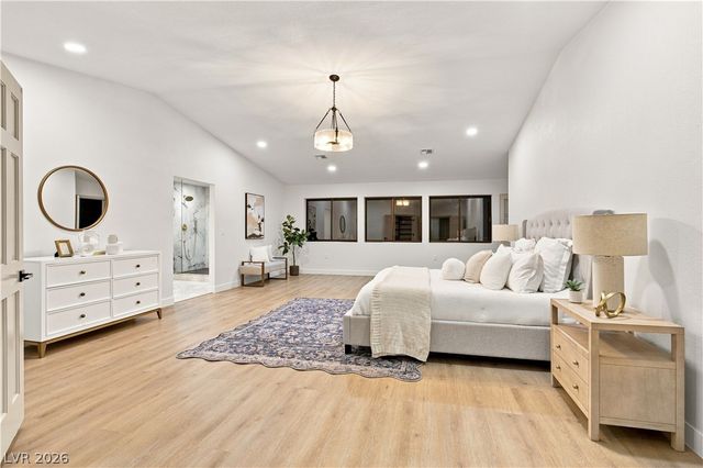 3035 Belcastro Street, Las Vegas, NV 89117