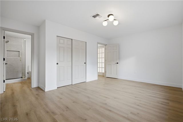 3035 Belcastro Street, Las Vegas, NV 89117