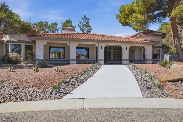 3035 Belcastro Street, Las Vegas, NV 89117