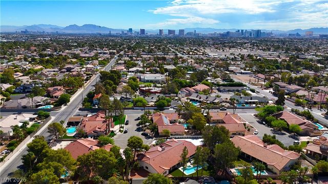 3035 Belcastro Street, Las Vegas, NV 89117