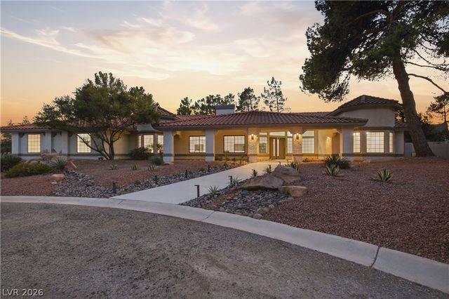 3035 Belcastro Street, Las Vegas, NV 89117