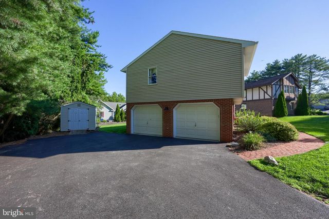 1189 RIDGE AVE, Columbia, PA 17512