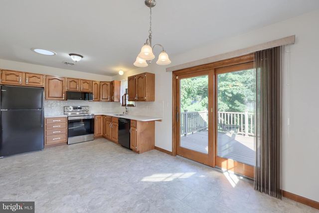 1189 RIDGE AVE, Columbia, PA 17512