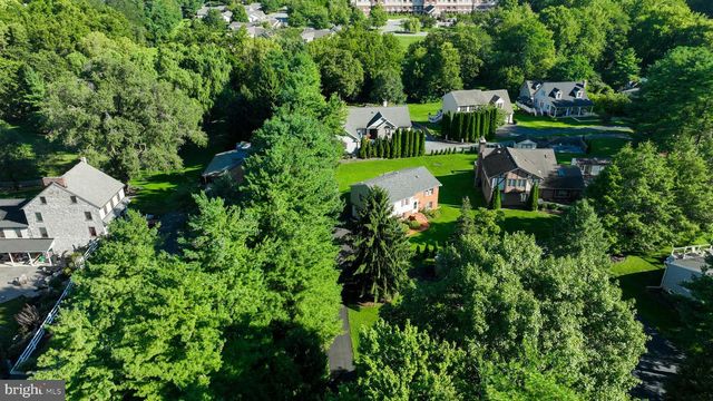 1189 RIDGE AVE, Columbia, PA 17512