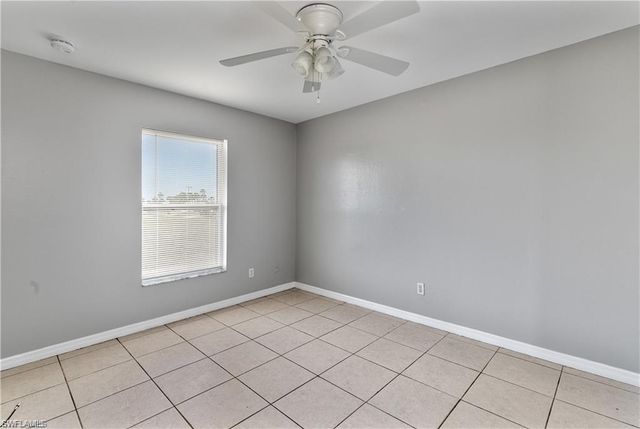 1118 Diplomat PKWY E, Cape Coral, FL 33909