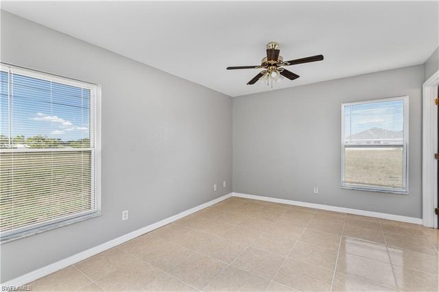 1118 Diplomat PKWY E, Cape Coral, FL 33909