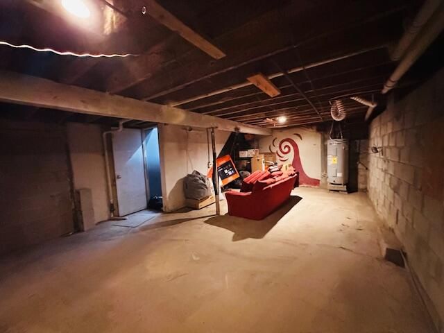 807 CLINKSCALES RD, Columbia, MO 65203