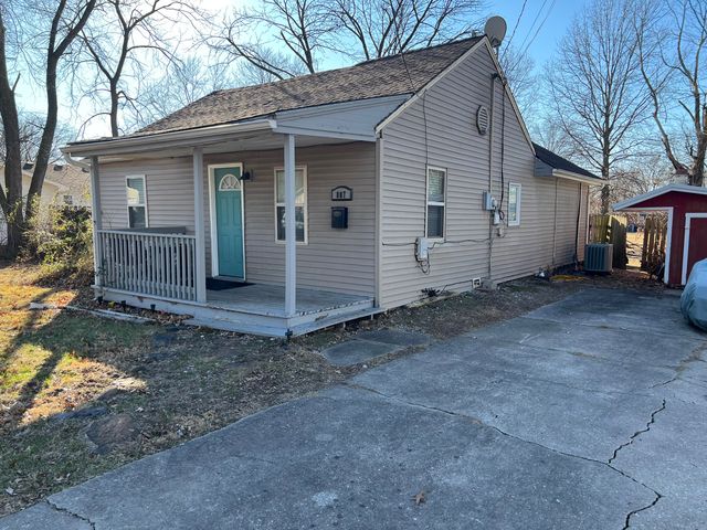 807 CLINKSCALES RD, Columbia, MO 65203