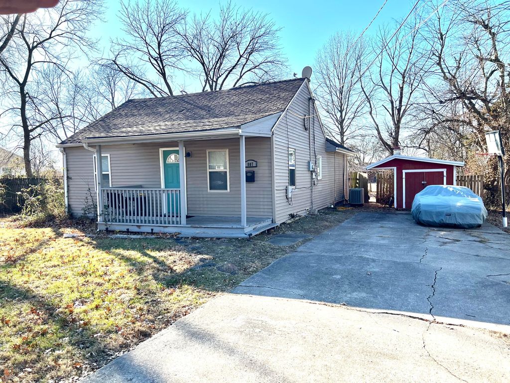 807 CLINKSCALES RD, Columbia, MO 65203