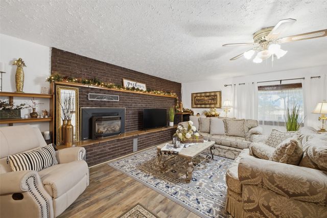 116 N Coronado Avenue, Espanola, NM 87532