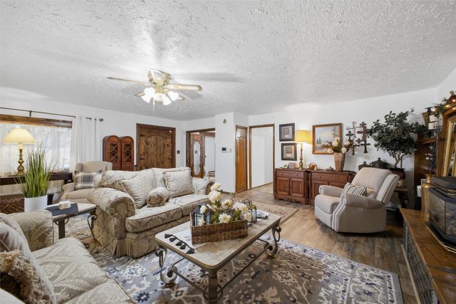 116 N Coronado Avenue, Espanola, NM 87532