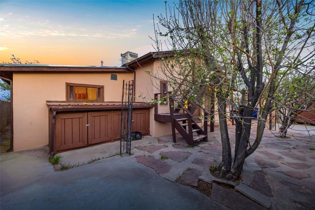 116 N Coronado Avenue, Espanola, NM 87532