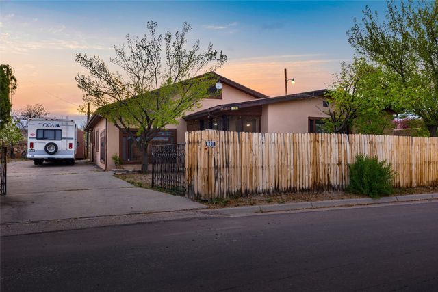 116 N Coronado Avenue, Espanola, NM 87532