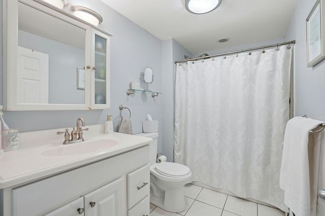 15 G, Boston, MA 02127