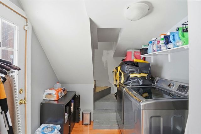 15 G, Boston, MA 02127