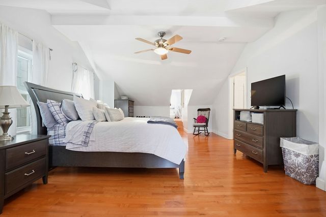 15 G, Boston, MA 02127