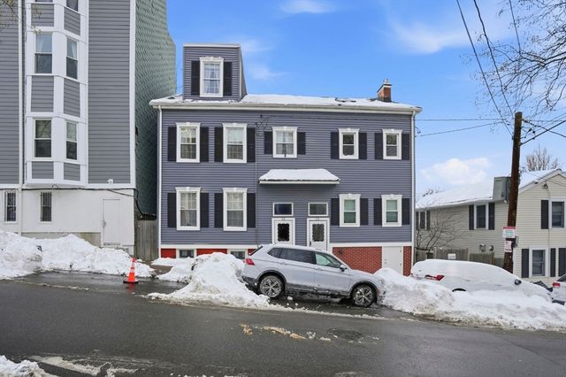 15 G, Boston, MA 02127