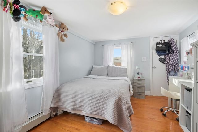 15 G, Boston, MA 02127