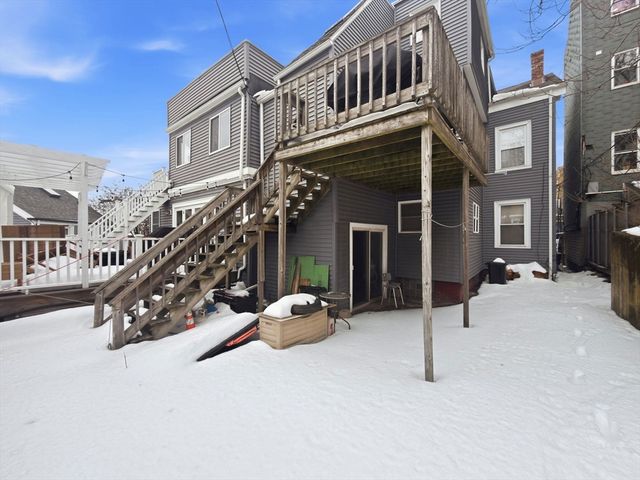 15 G, Boston, MA 02127