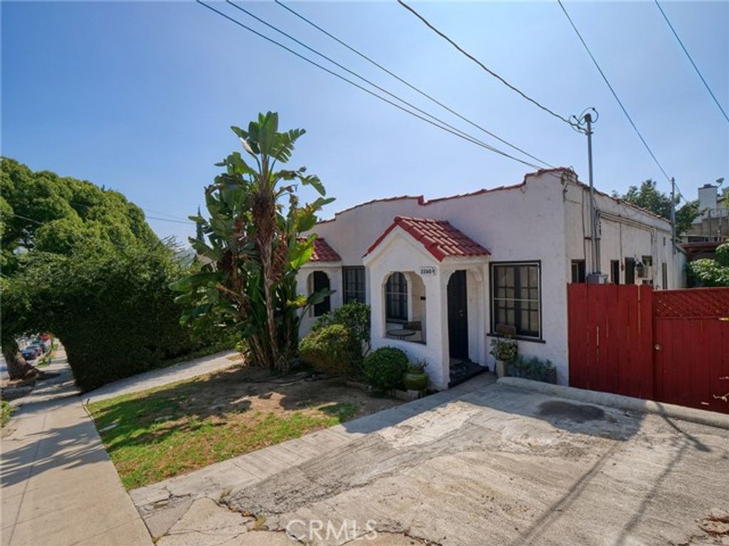 2258 Duane, Los Angeles, CA 90039