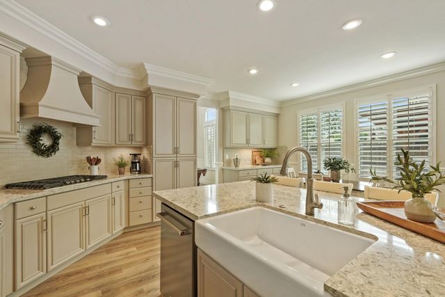 2227 Heavenly Way, Lodi, CA 95242