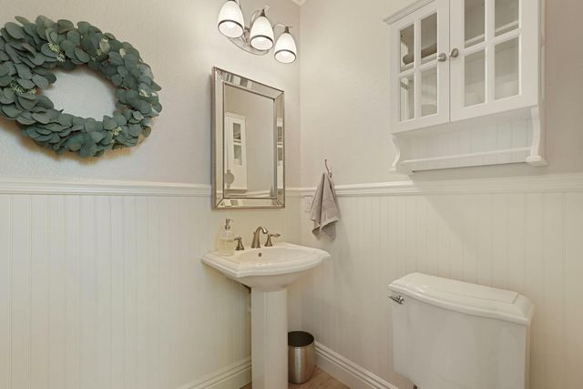 2227 Heavenly Way, Lodi, CA 95242