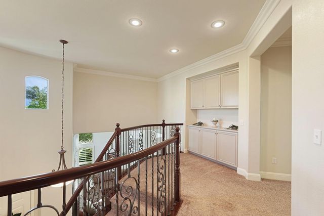 2227 Heavenly Way, Lodi, CA 95242