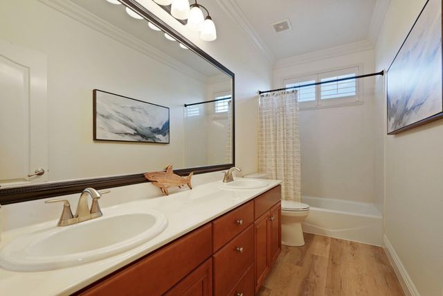 2227 Heavenly Way, Lodi, CA 95242