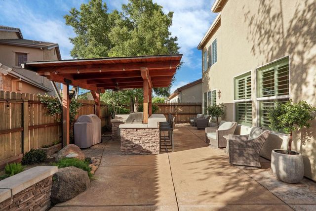 2227 Heavenly Way, Lodi, CA 95242