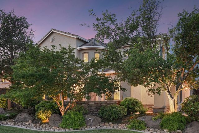 2227 Heavenly Way, Lodi, CA 95242