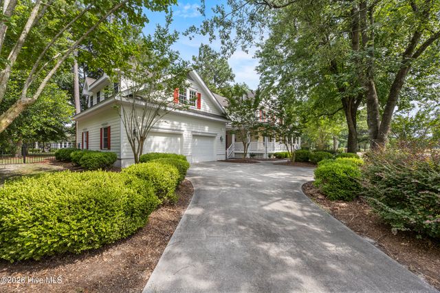 301 Red Fox Run Drive, Wallace, NC 28466
