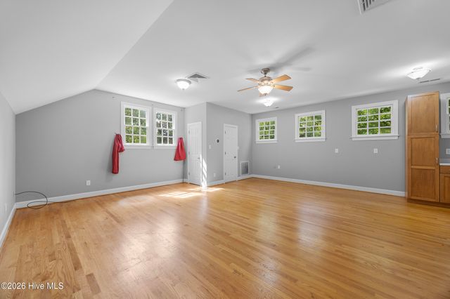 301 Red Fox Run Drive, Wallace, NC 28466