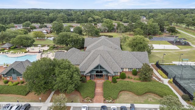 301 Red Fox Run Drive, Wallace, NC 28466