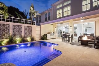 1070 5th ST S 4, Naples, FL 34102