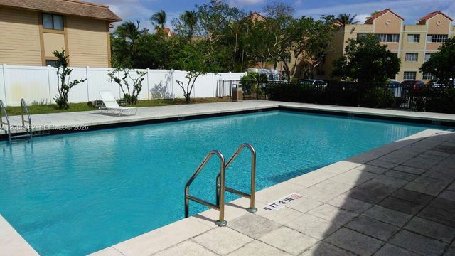6195 NW 186th Street 417, Hialeah, FL 33015