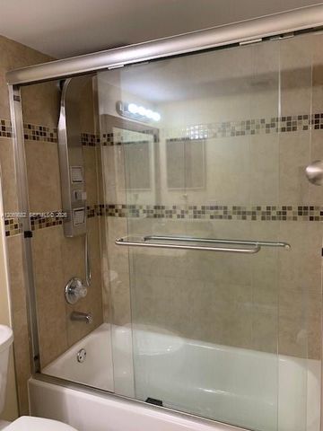 6195 NW 186th Street 417, Hialeah, FL 33015