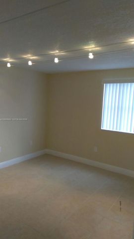 6195 NW 186th Street 417, Hialeah, FL 33015