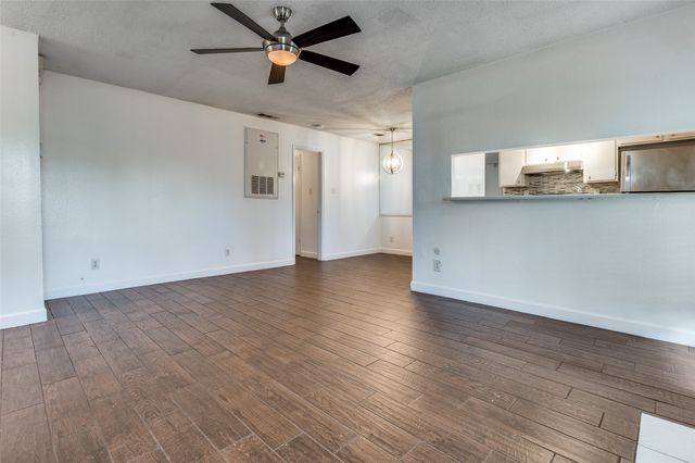 5981 Arapaho Road 1607, Dallas, TX 75248