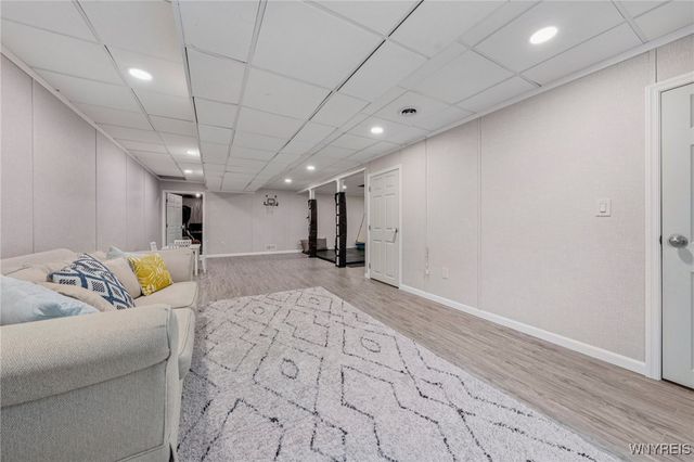 48 Worthington Lane, Lancaster, NY 14086